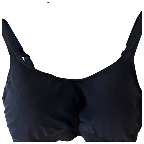 Underoutfit Sleek Black Comfort Bra - Picture 4 of 11